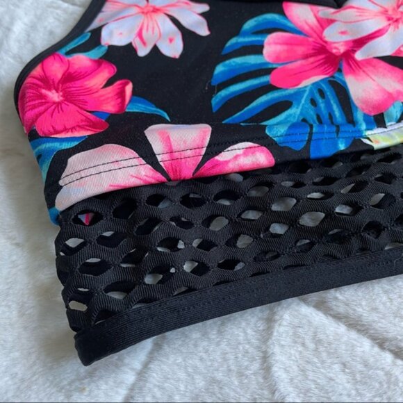 Victoria's Secret PINK | Mesh Tropical Ultimate Lightly Lined Bra | Size Medium - Picture 4 of 10